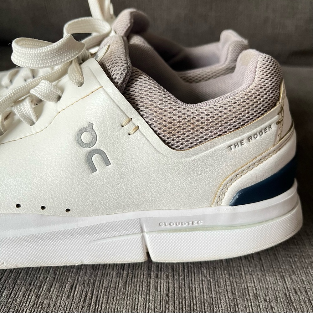 On Cloud The Roger Advantage Unisex Sneaker Sz 7.5 Tennis Lifestyle Minimalist - Picture 7 of 16